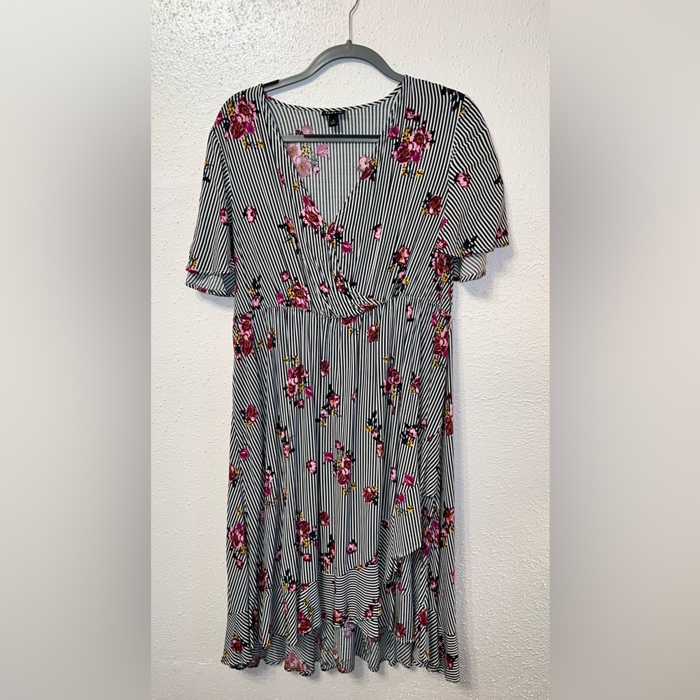 B&W Torrid Spring Dress